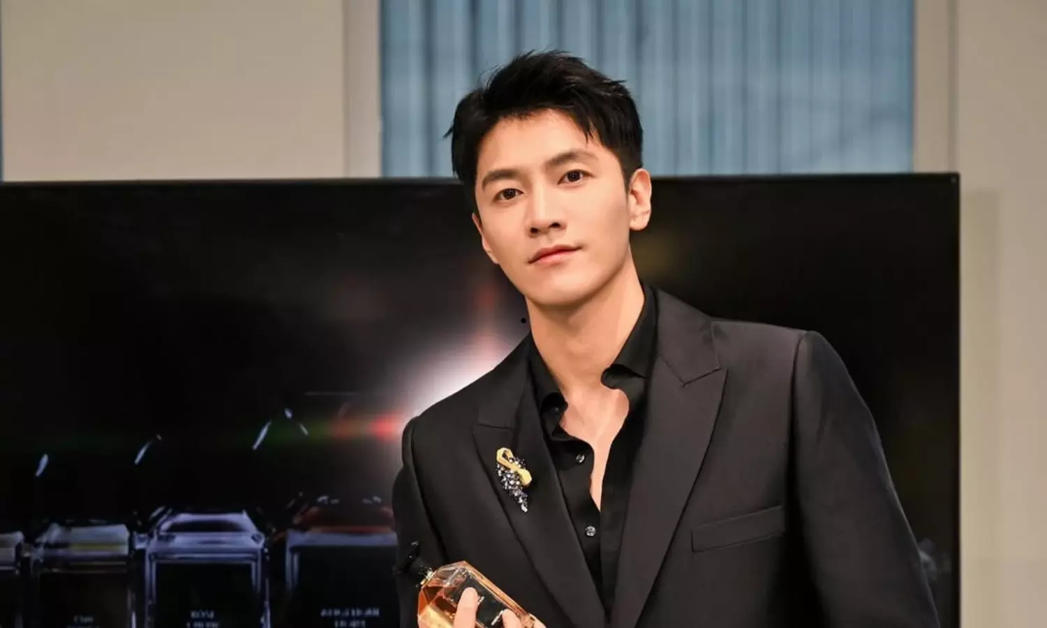 Chinese Actor Jin Ze Found Dead At 33 In Hangzhou Chinese Actor Jin Ze Found Dead At 33 In Hangzhou