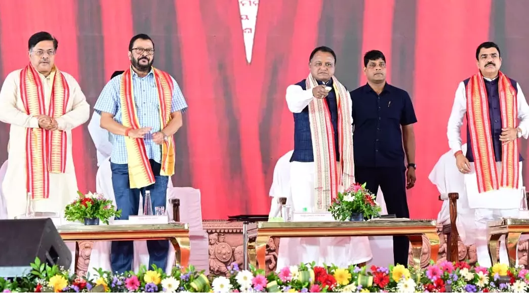 Odisha CM Launches Second Phase Of Godabarish Mishra Adarsha Vidyalaya Scheme, Lays Foundation For 204 Schools Odisha CM Launches Second Phase Of Godabarish Mishra Adarsha Vidyalaya Scheme, Lays Foundation For 204 Schools