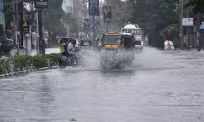 Seema Receives Heavy Rainfall, AP To Have Heatwave In Next Two Days Seema Receives Heavy Rainfall, AP To Have Heatwave In Next Two Days