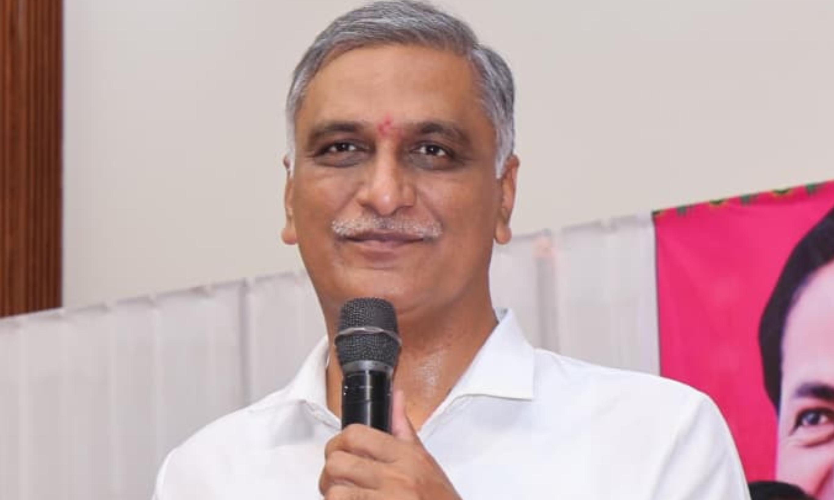 Harish Slaps Legal Notice on TPCC Chief Goud