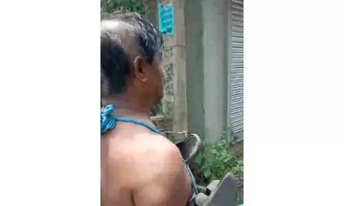 Howrah: Locals Tonsure TMC Leader, Garland Him With Shoes Over Extortion Charge