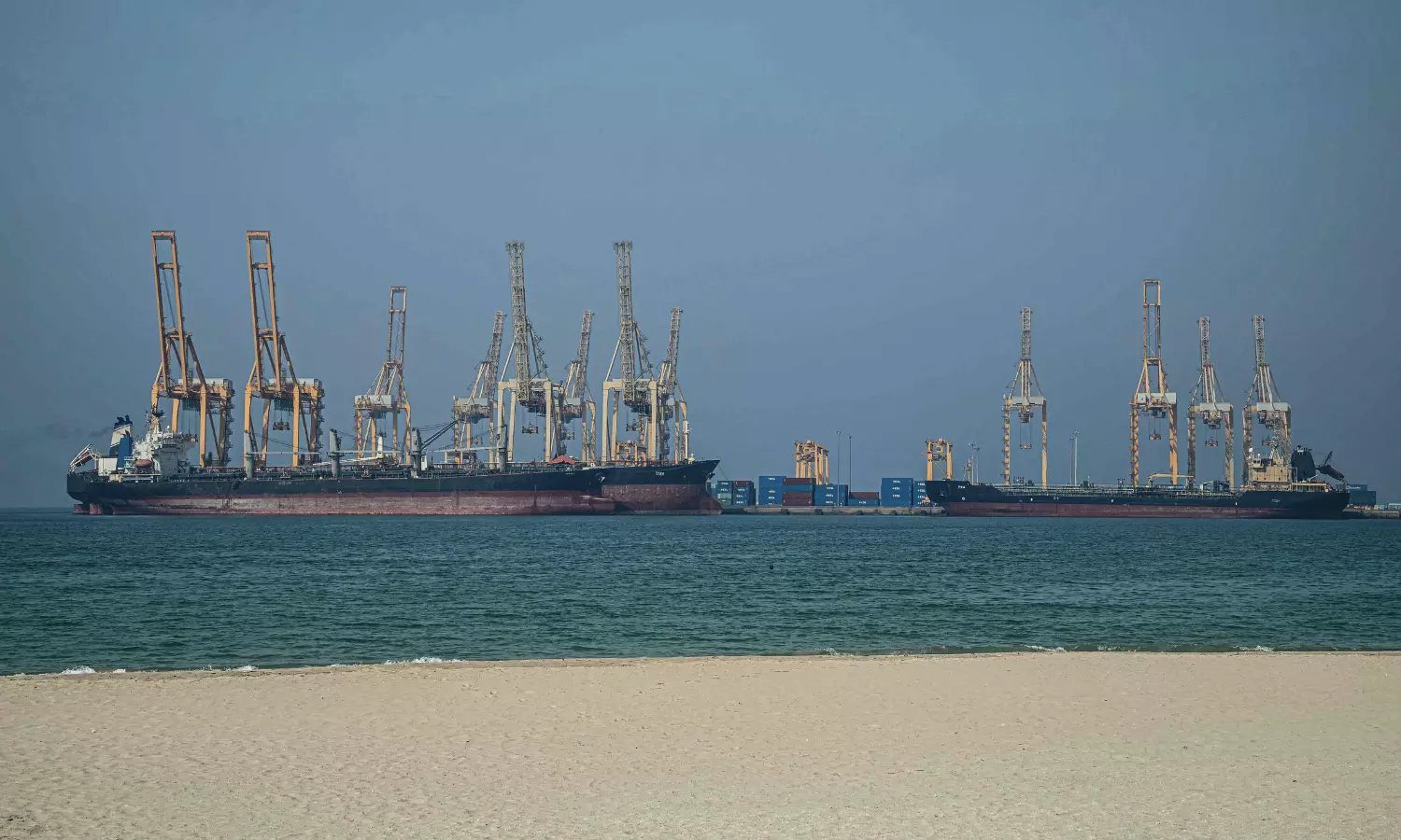 Yemens Houthis declare total ban on Israeli ships in Red Sea Yemens Houthis declare total ban on Israeli ships in Red Sea