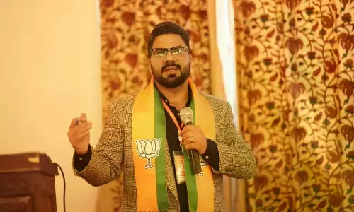 BJP J&K Leader Claims Denial Of Hotel Accommodation In Aurangabad; NC Calls It ‘Taste Of Own Medicine’ BJP J&K Leader Claims Denial Of Hotel Accommodation In Aurangabad; NC Calls It ‘Taste Of Own Medicine’