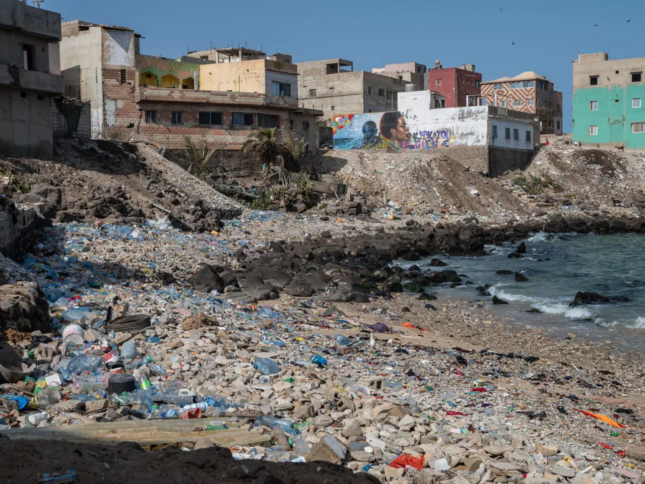 UN Warns Of Deepening Crisis In Oceans, Urges Action UN Warns Of Deepening Crisis In Oceans, Urges Action