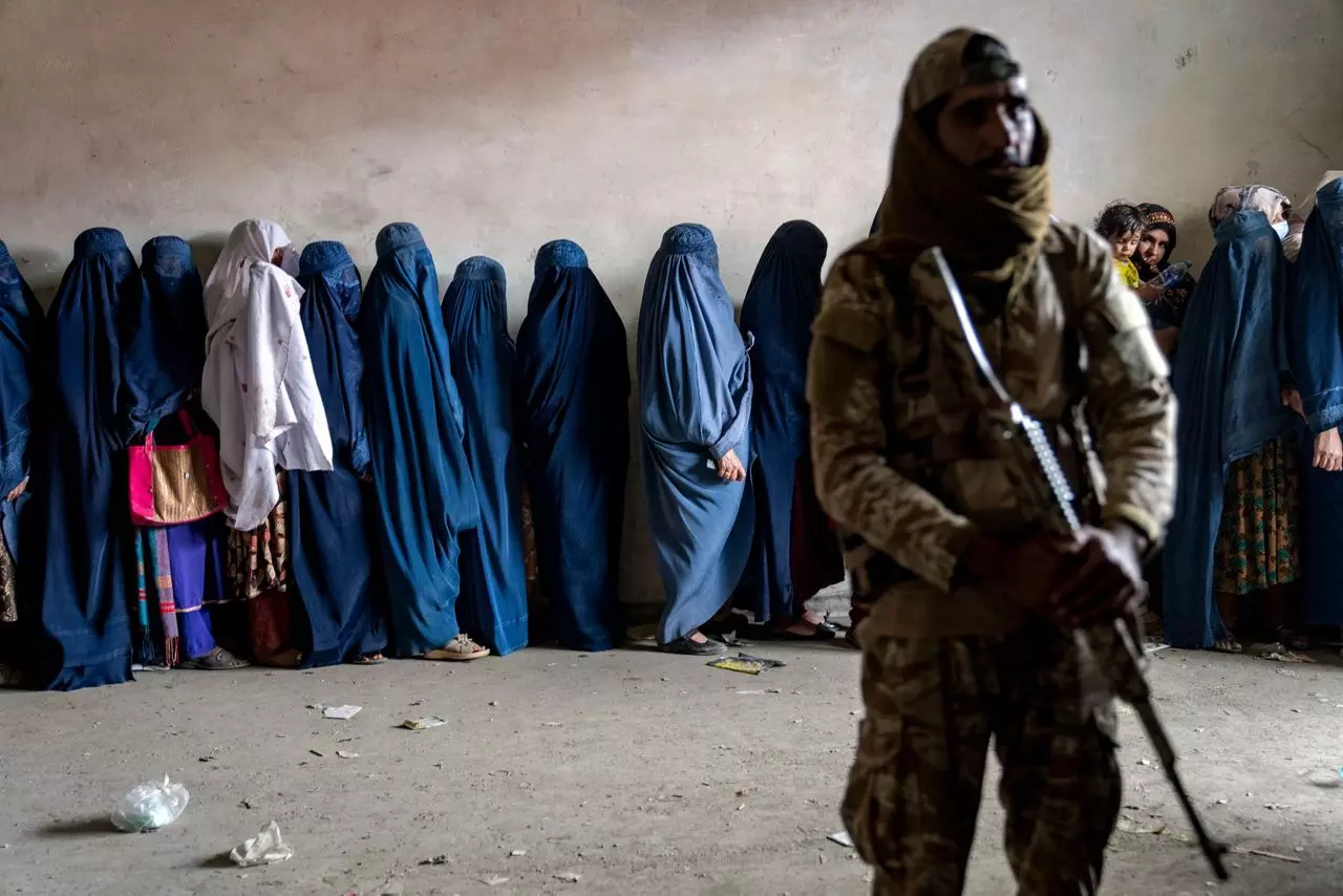 UN Urges Afghan Taliban To End Arrests Of Women Over Dress Rules UN Urges Afghan Taliban To End Arrests Of Women Over Dress Rules
