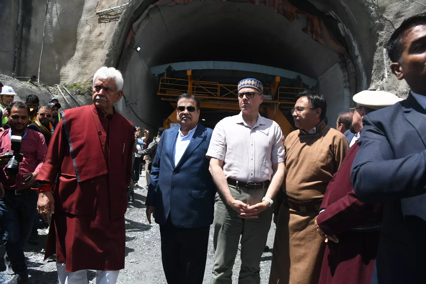 Zojila Tunnel a New Lifeline for Ladakh: L-G Vinai Saxena Zojila Tunnel a New Lifeline for Ladakh: L-G Vinai Saxena