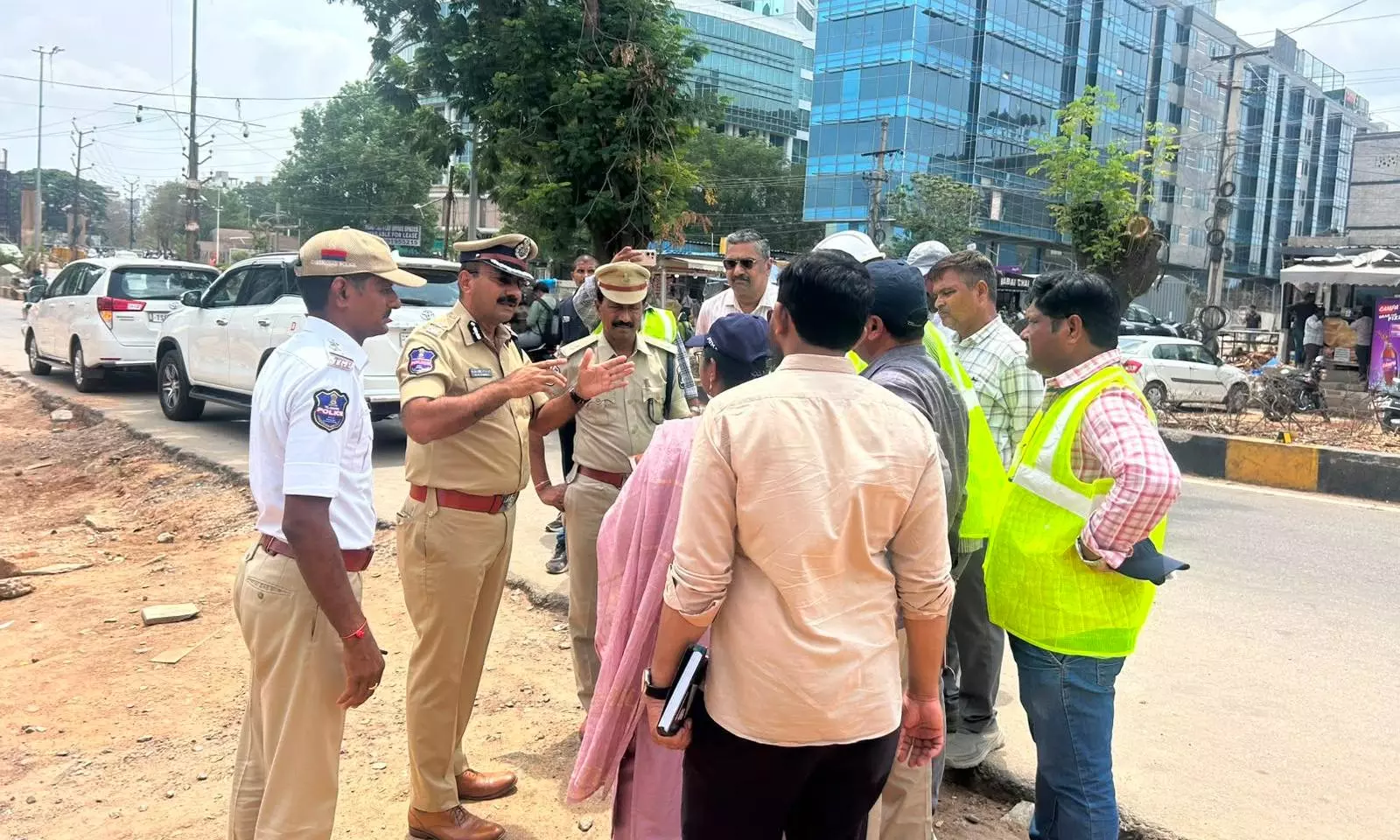 Cyberabad CP Reviews Road Work at IIIT Junction Cyberabad CP Reviews Road Work at IIIT Junction