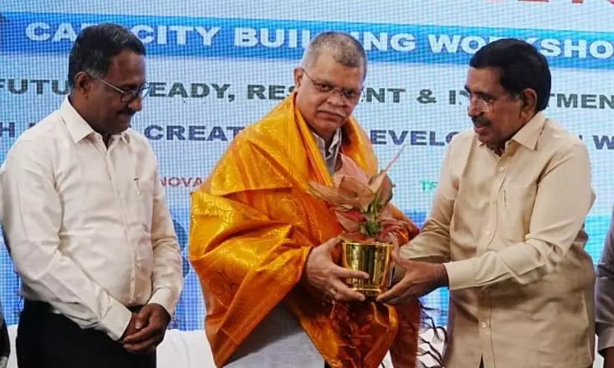 Narayana Dismisses Reports on Privatisation of Municipal Assets Narayana Dismisses Reports on Privatisation of Municipal Assets