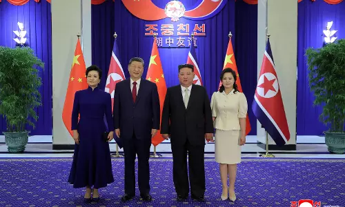 Xi and Kim Express Hopes for Greater Ties Between China and N Korea