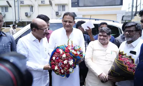 Govt Committed to Inclusive Growth of Minorities: Azharuddin Govt Committed to Inclusive Growth of Minorities: Azharuddin