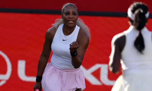 Serena Williams Makes Winning Return in Queens Club Doubles