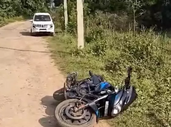 Ganja Smuggling Gang Attacks Police in Alluri District; Cops Open Fire, 4 Arrested Ganja Smuggling Gang Attacks Police in Alluri District; Cops Open Fire, 4 Arrested