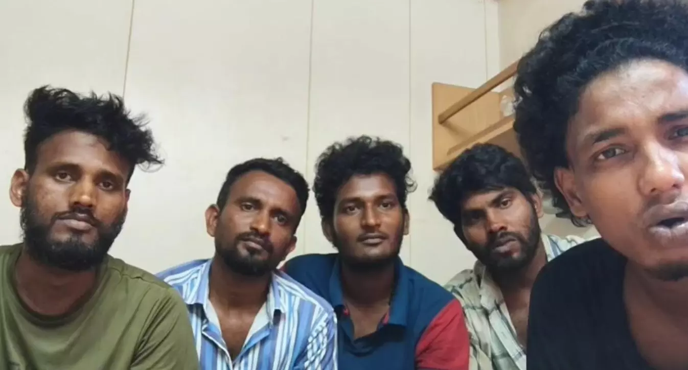 4 North Andhra Denizens Stranded Near Iran’s Bandar Abbas 4 North Andhra Denizens Stranded Near Iran’s Bandar Abbas
