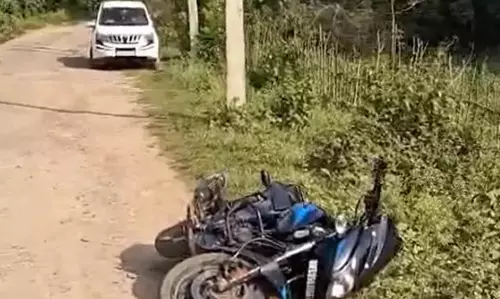Ganja Smuggling Gang Attacks Police in Alluri District; Cops Open Fire, 4 Arrested