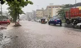 Rain Batters Vijayawada Bringing Relief, Exposing Drainage Woes Rain Batters Vijayawada Bringing Relief, Exposing Drainage Woes