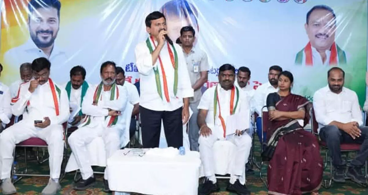 Ponguleti Alleges SIR Plot To Delete 30–35% Congress Votes Ponguleti Alleges SIR Plot To Delete 30–35% Congress Votes