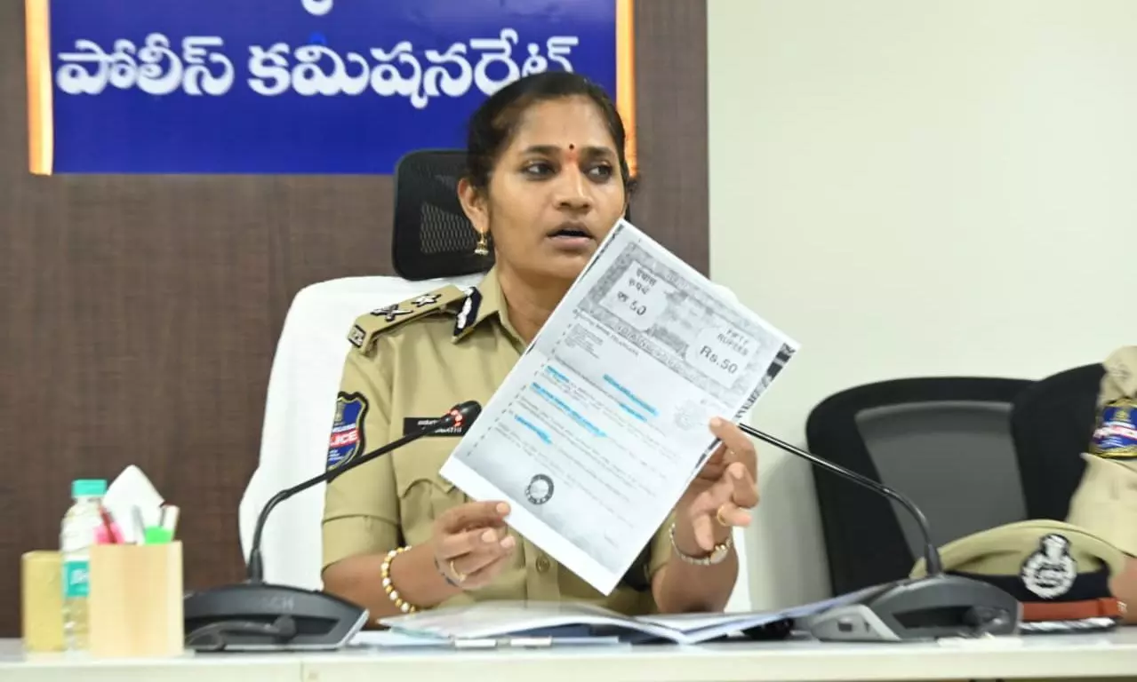 Fake Cotton Seed Racket Busted; Rs 30 Lakh Worth Duplicate Items Seized Fake Cotton Seed Racket Busted; Rs 30 Lakh Worth Duplicate Items Seized