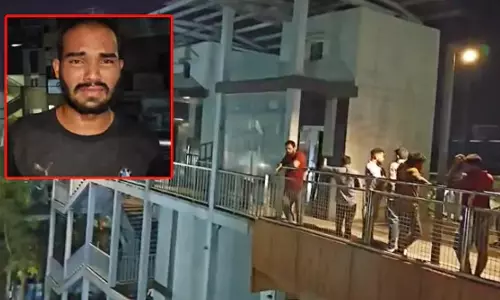 20-Year-Old Man Stuck in Uppal Skywalk Lift For Nearly 2 Hours