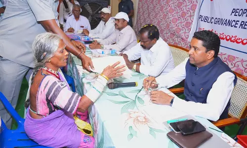 Special Grievance Drive Receives 173 Petitions in Tiruvuru Special Grievance Drive Receives 173 Petitions in Tiruvuru
