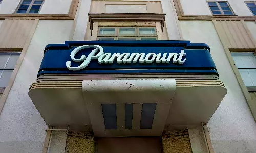 US Clears Paramounts $111 Billion Warner Bros. Takeover US Clears Paramounts $111 Billion Warner Bros. Takeover