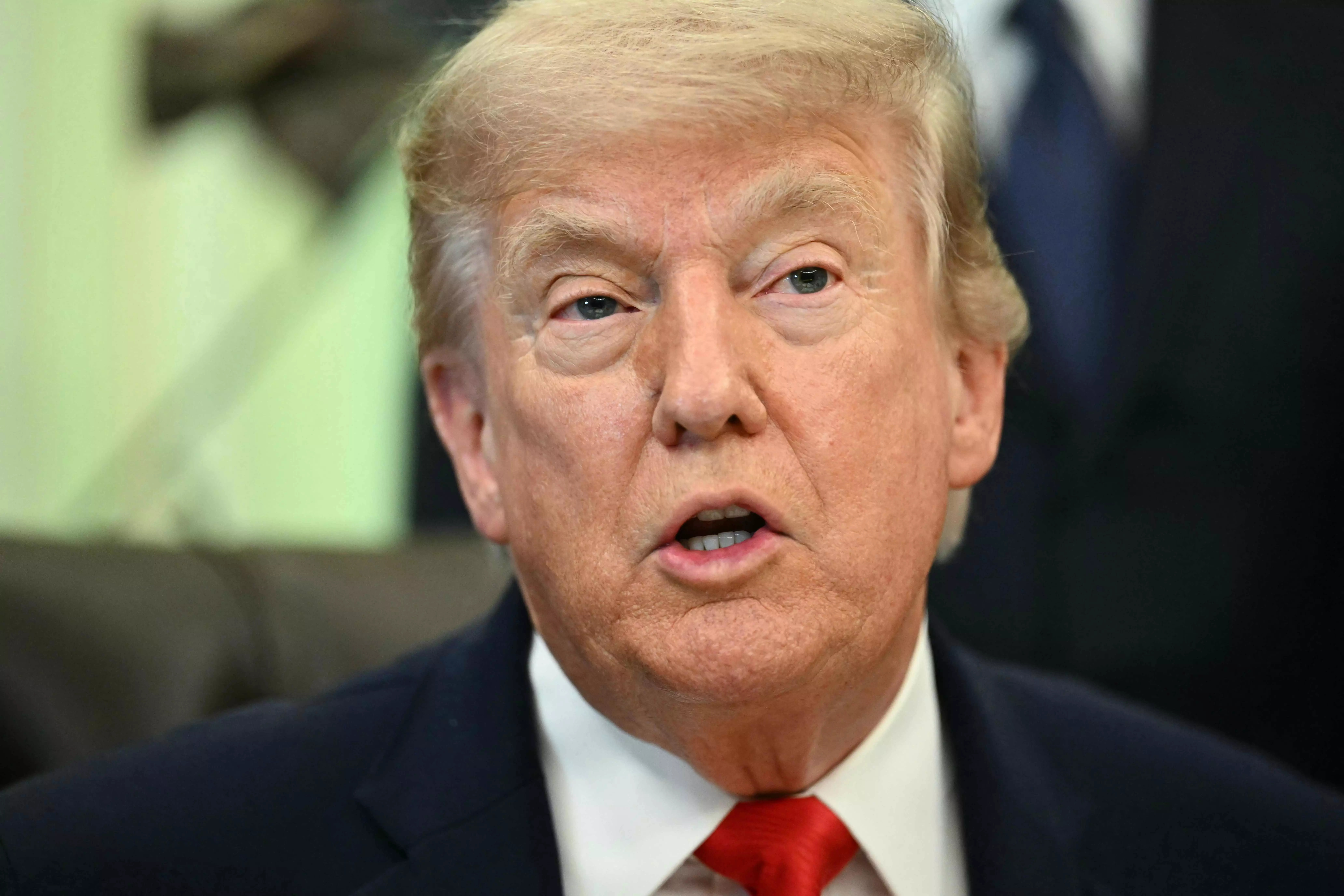 Trump Halts US Ground Mission to Seize Irans Uranium Trump Halts US Ground Mission to Seize Irans Uranium