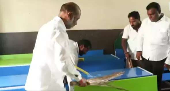 Bandi Sanjay Kumar Launches Swachcha Pathashala in Karimnagar Bandi Sanjay Kumar Launches Swachcha Pathashala in Karimnagar