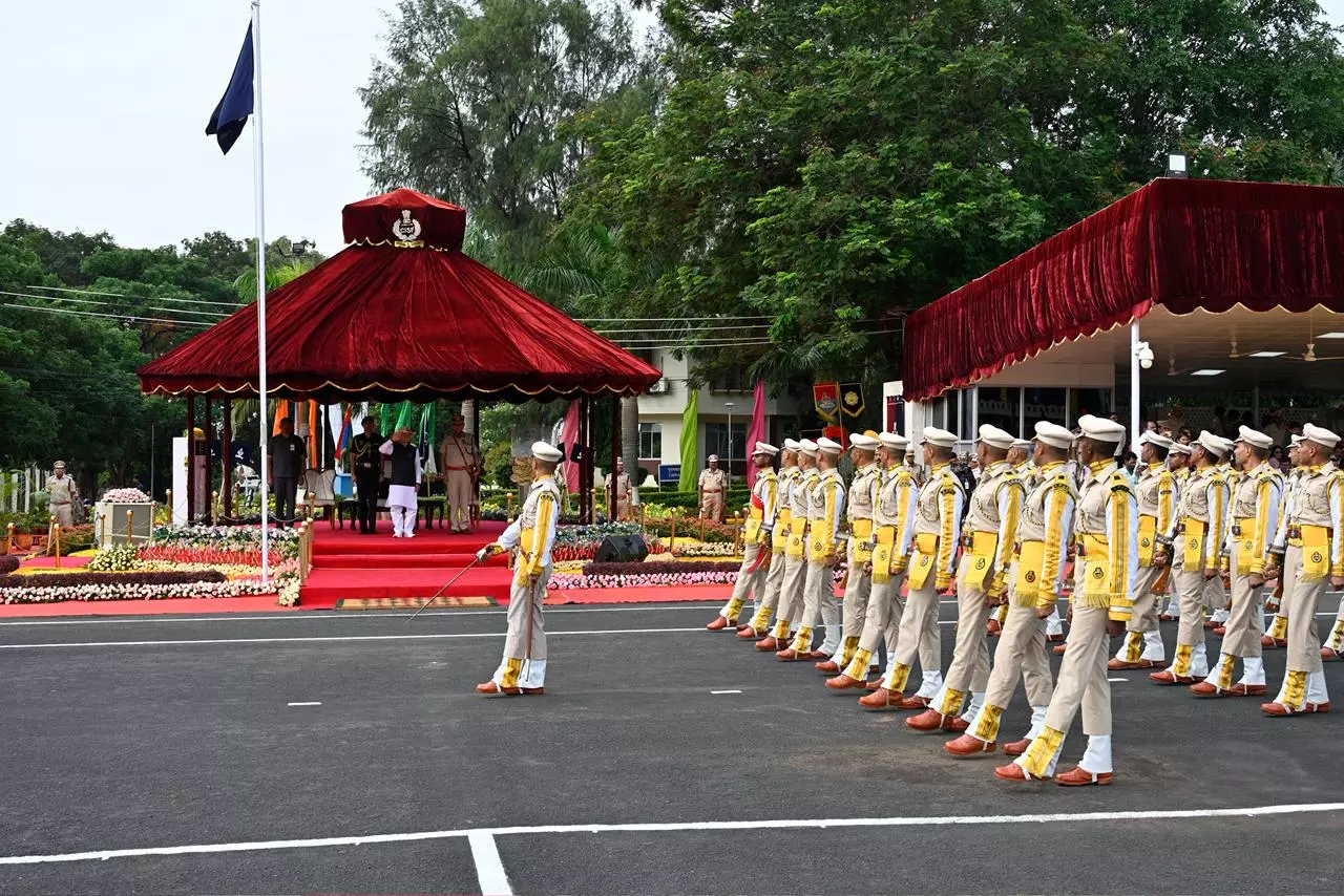 CISF Conducts Passing Out Parade in Hyderabad, Inducts 200 Trained Officers CISF Conducts Passing Out Parade in Hyderabad, Inducts 200 Trained Officers