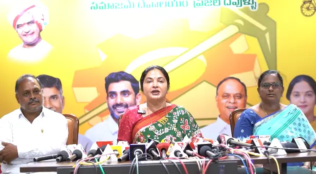 No Urea Shortage in Kovur, Farmers Need Not Worry: MLA Vemireddy Prashanthi Reddy No Urea Shortage in Kovur, Farmers Need Not Worry: MLA Vemireddy Prashanthi Reddy