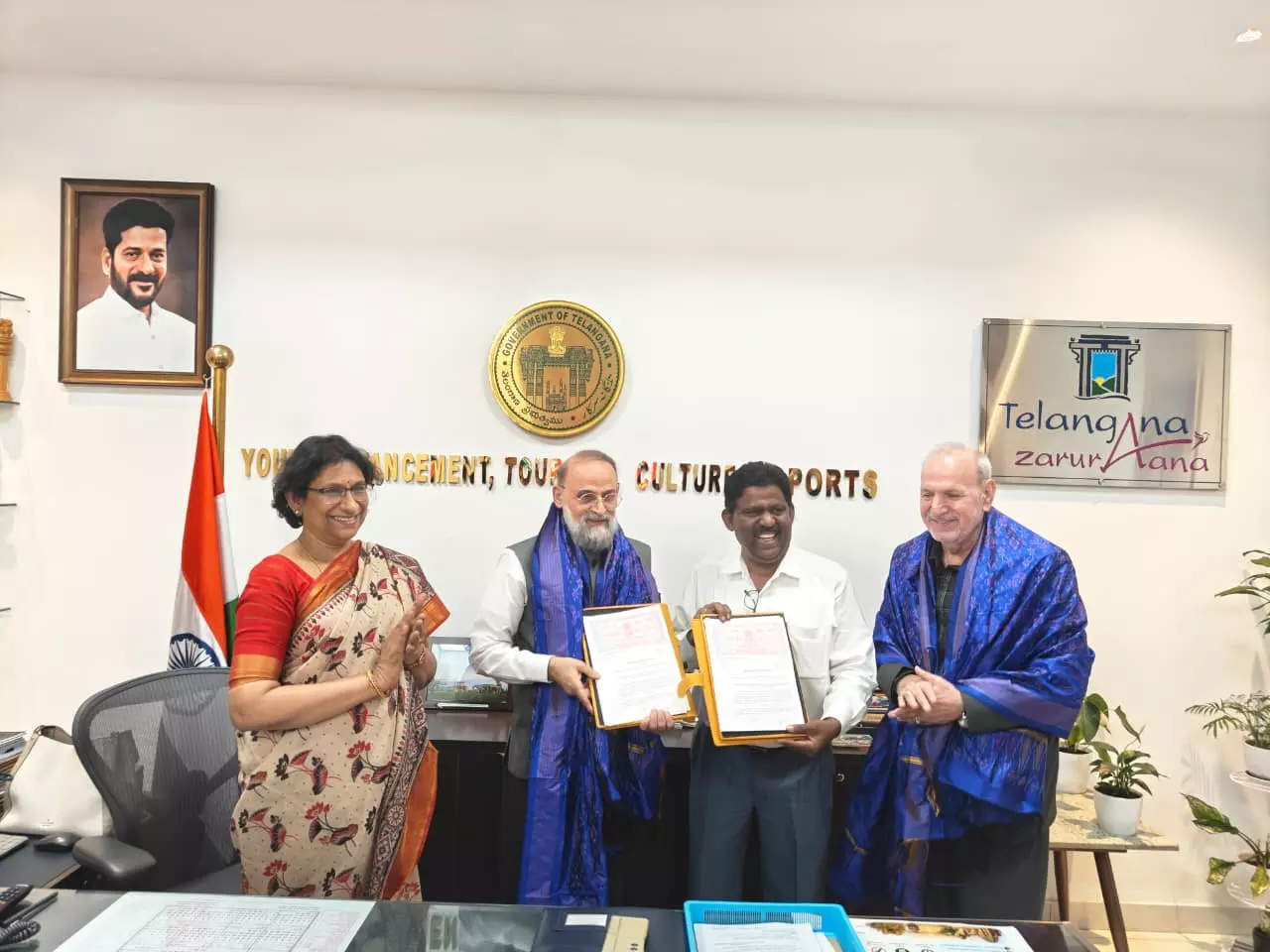 Heritage Dept Signs MoU with Iran Centre to Digitise Archives Heritage Dept Signs MoU with Iran Centre to Digitise Archives