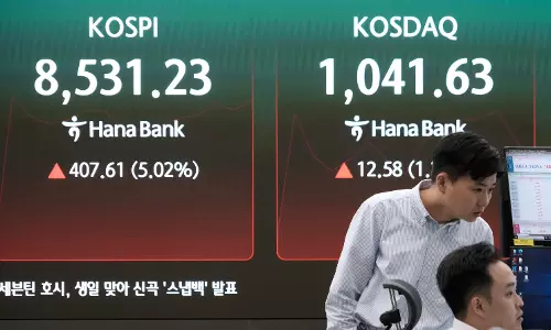 Deal on Ending Iran War Sends Stocks Soaring While Oil Prices Fall Deal on Ending Iran War Sends Stocks Soaring While Oil Prices Fall