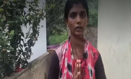 Kakinada: Missing Toddlers Mother Pleads Against Negative Posts Kakinada: Missing Toddlers Mother Pleads Against Negative Posts