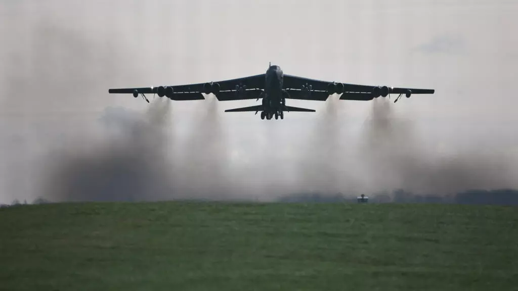 Eight Dead in Fiery US Bomber Crash in California: Military Eight Dead in Fiery US Bomber Crash in California: Military