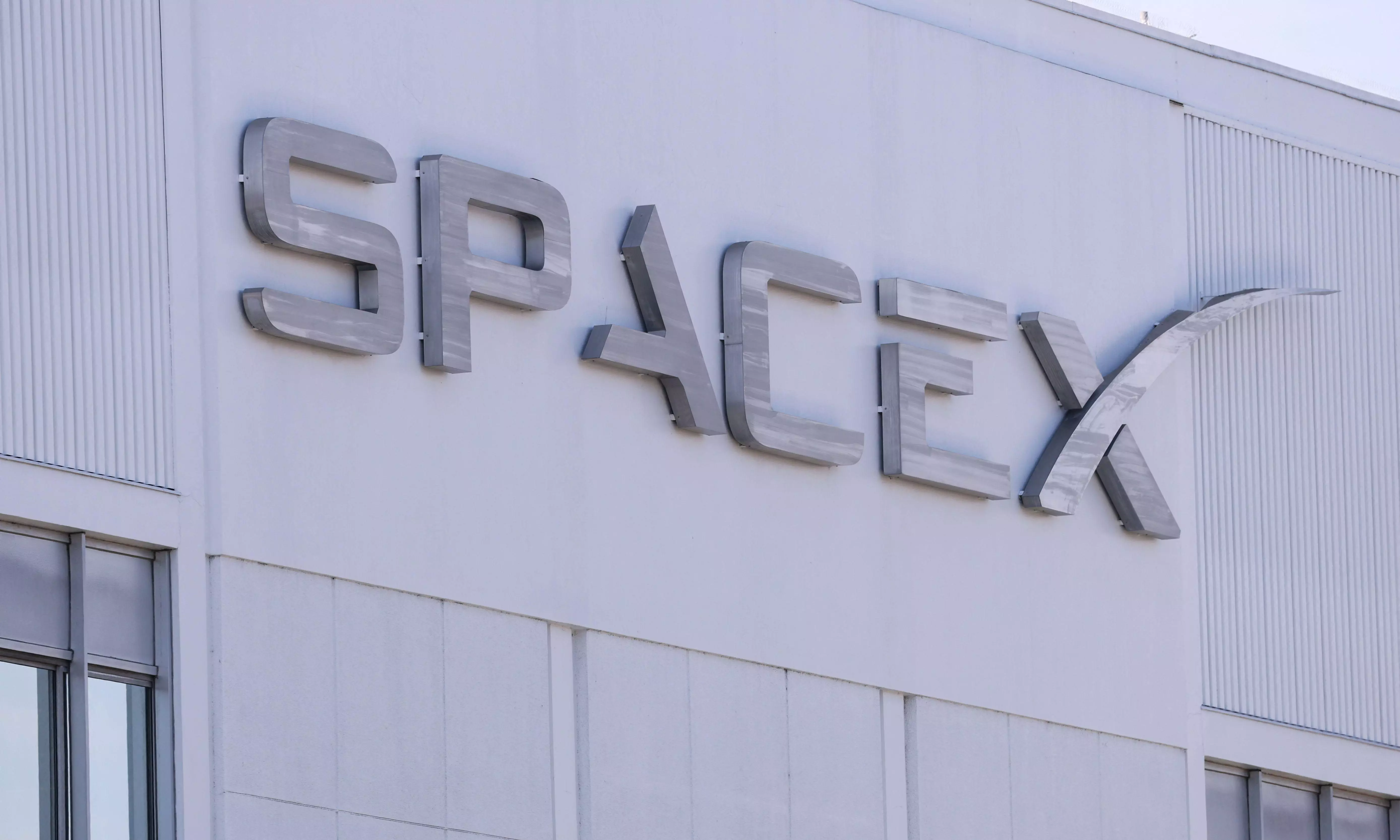 SpaceX Buys AI Coding Startup Cursor for $60 Billion Amid AI Race SpaceX Buys AI Coding Startup Cursor for $60 Billion Amid AI Race