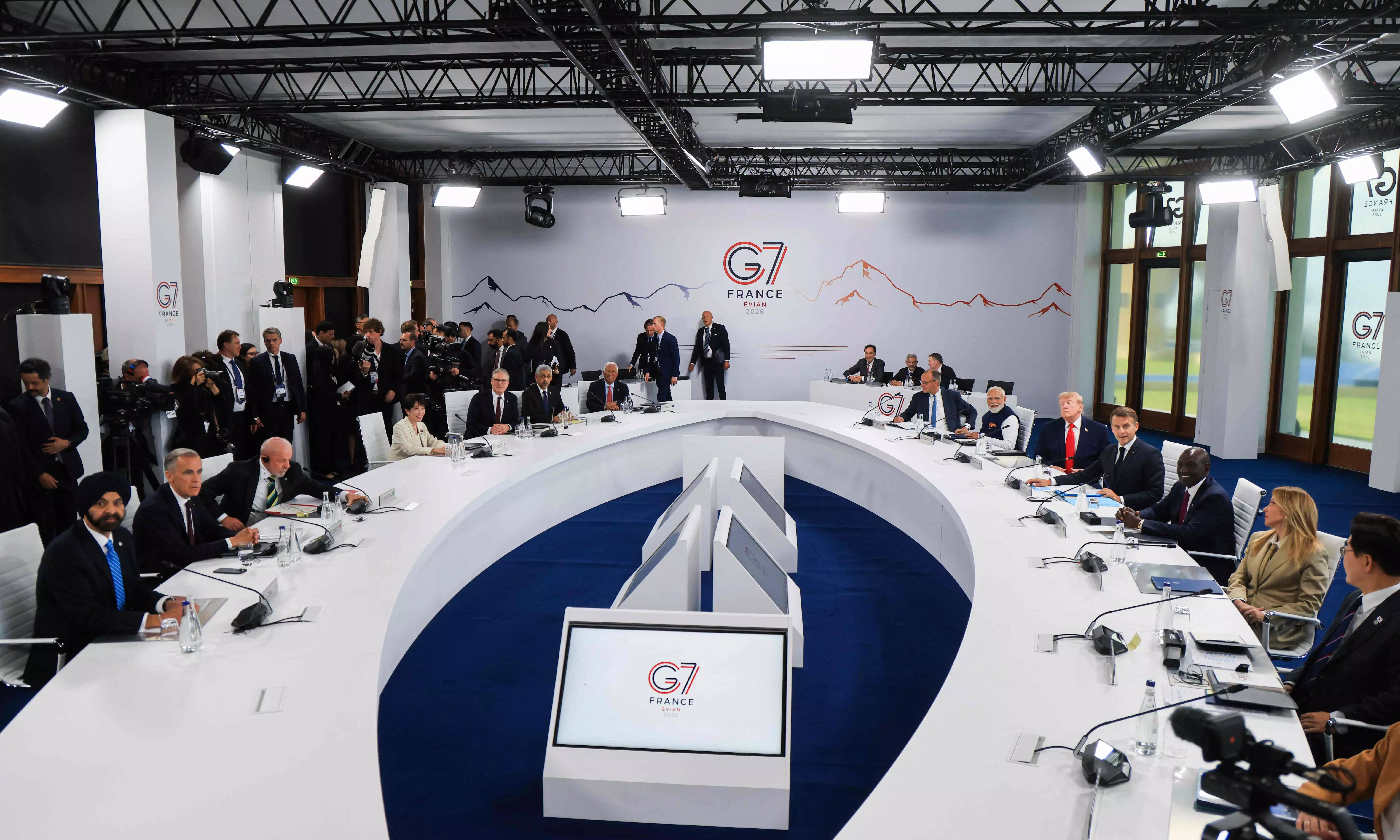 G7 Urges Strong Global Response to Ebola Outbreak G7 Urges Strong Global Response to Ebola Outbreak