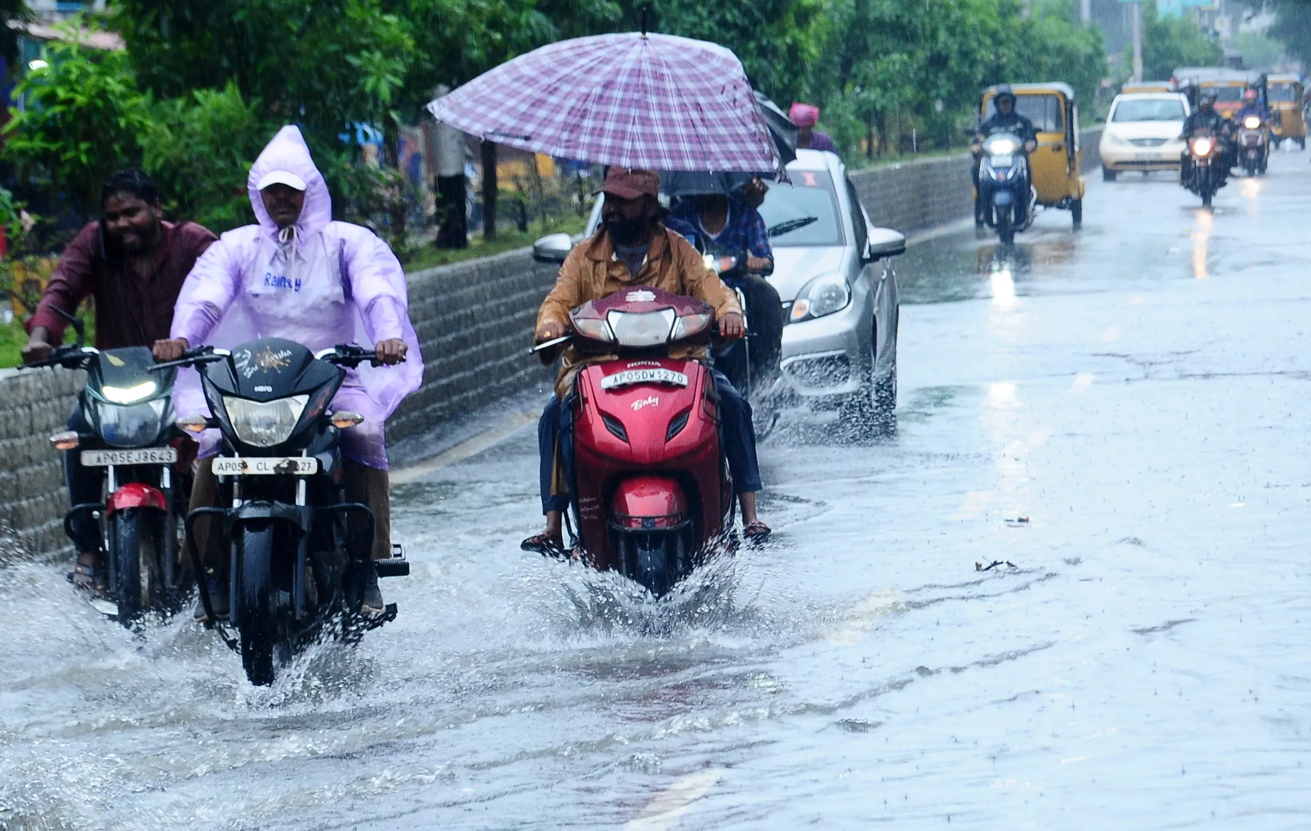 Southwest Monsoon Weak Over AP; 13 Districts Facing Deficit Rainfall Southwest Monsoon Weak Over AP; 13 Districts Facing Deficit Rainfall