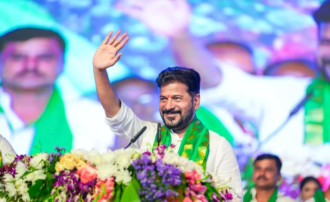 Key Cabinet Meet on Thursday to Discuss Metro Rail Loan Controversy, Rythu Bharosa Issues Key Cabinet Meet on Thursday to Discuss Metro Rail Loan Controversy, Rythu Bharosa Issues