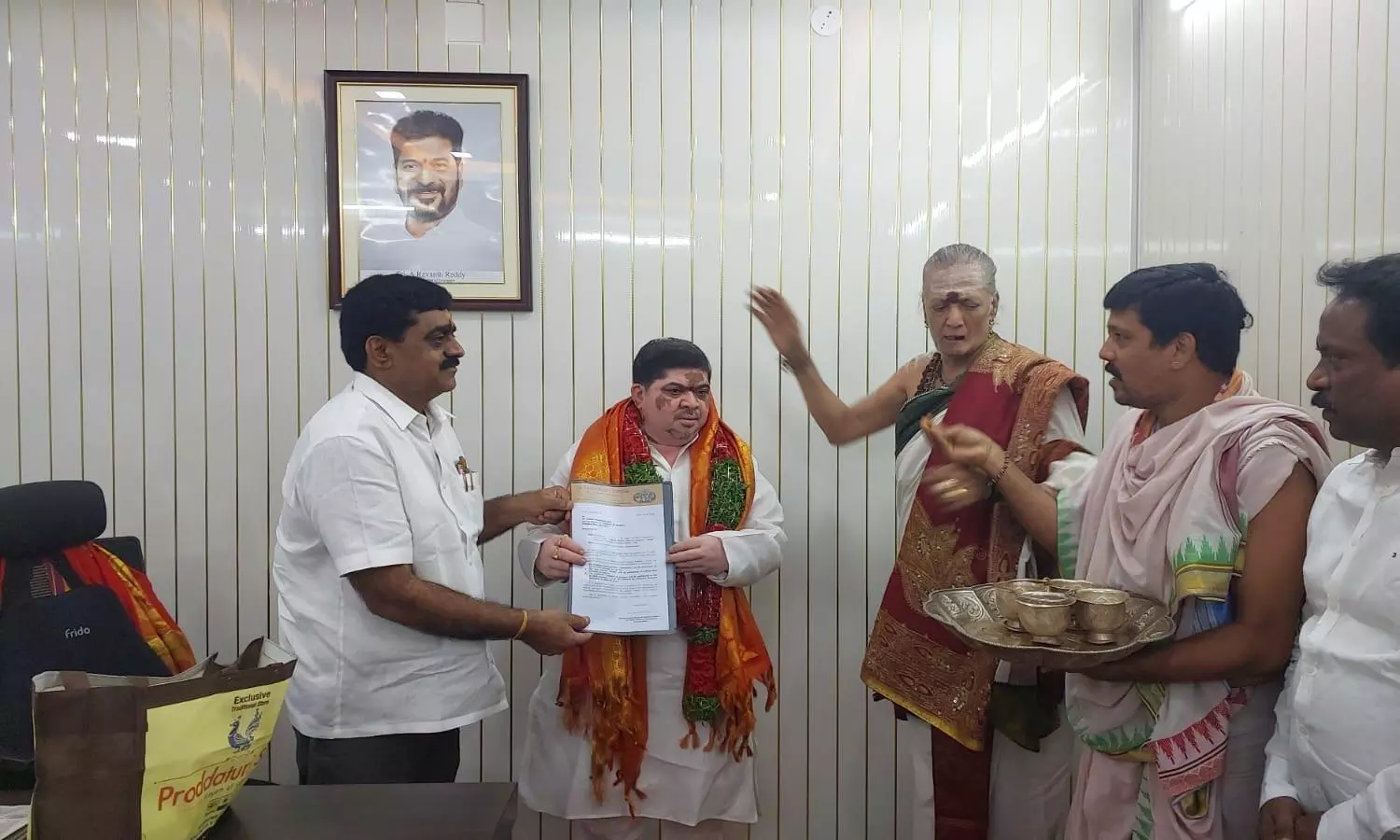 Bonalu Buzz Begins As Ujjaini Temple Unveils Schedule Bonalu Buzz Begins As Ujjaini Temple Unveils Schedule