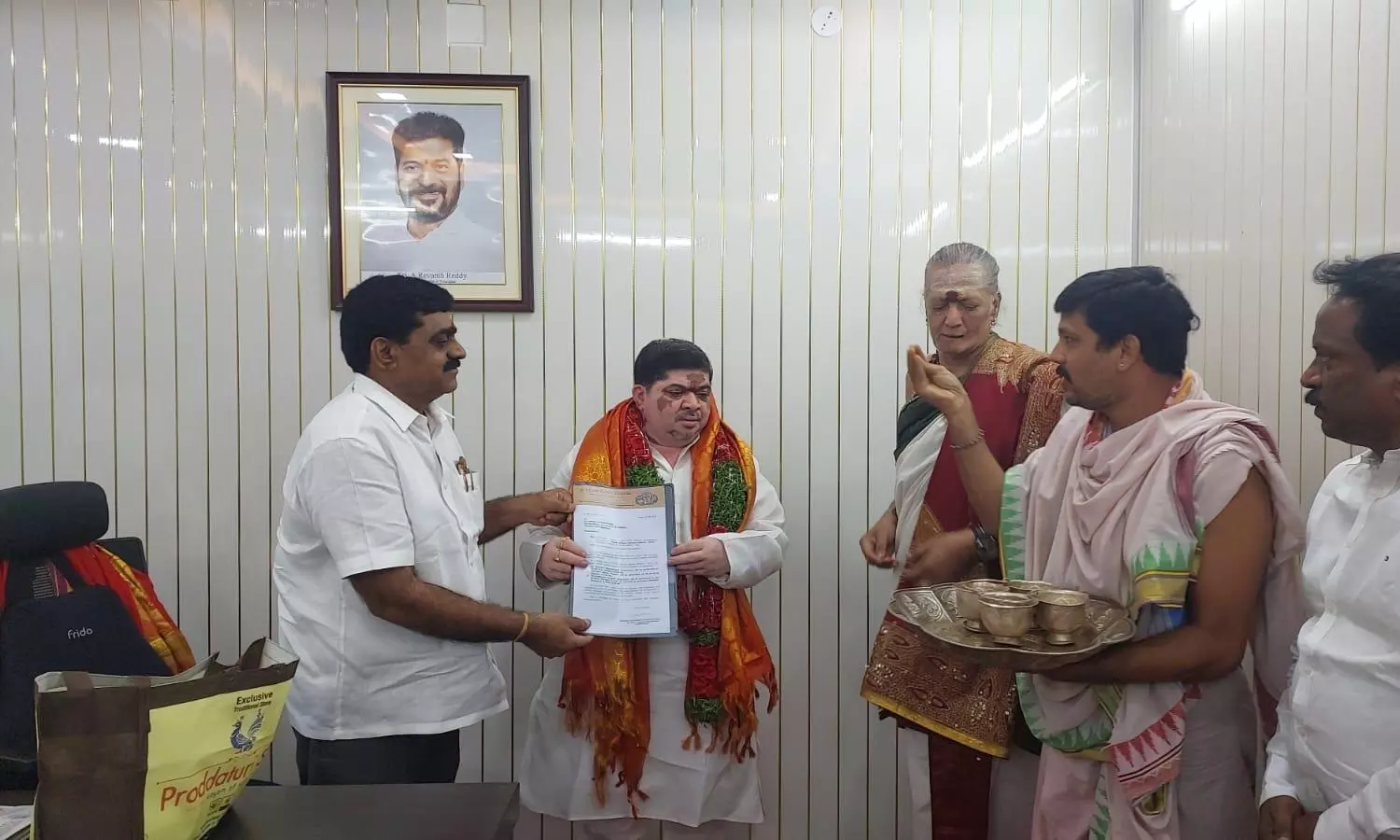 Bonalu Buzz Begins As Ujjaini Temple Unveils Schedule Bonalu Buzz Begins As Ujjaini Temple Unveils Schedule