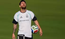The whole Planet Awaits Messis 200th Cap ! The whole Planet Awaits Messis 200th Cap !