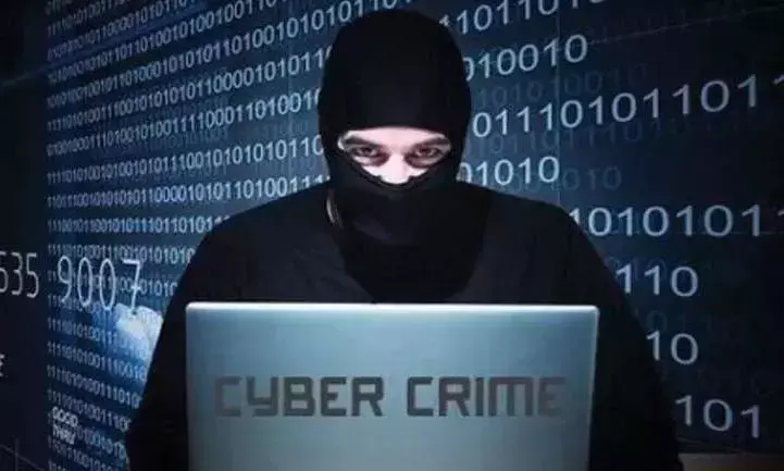 Cyber Fraudsters Cheat Techie Of ₹51.40 Lakh Cyber Fraudsters Cheat Techie Of ₹51.40 Lakh