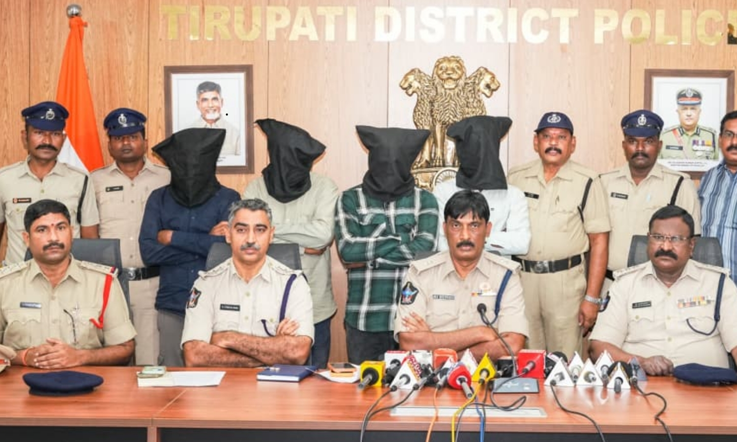 4 Youths Resort to Chain-Snatching For Luxury Lifestyle, Held