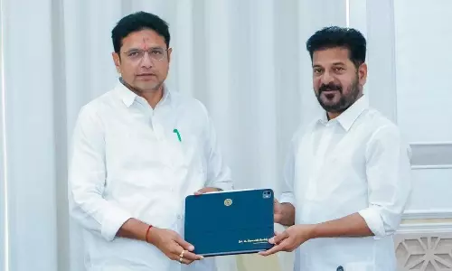 Informal Cabinet Meet at Secretariat; Telangana Moves Towards Digital Cabinet