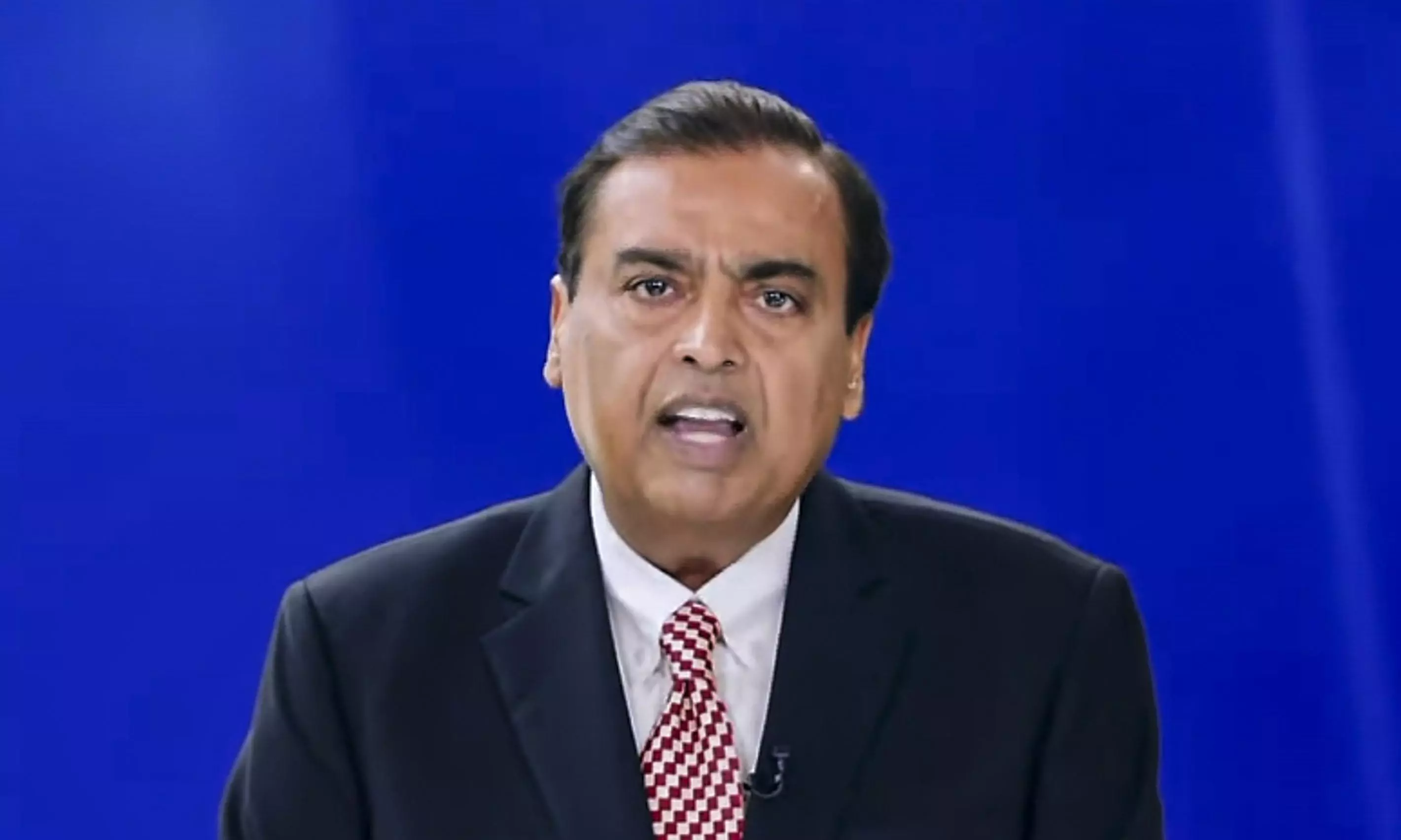 Mukesh Ambani Announces Jio Platforms IPO Filing at RIL AGM Mukesh Ambani Announces Jio Platforms IPO Filing at RIL AGM