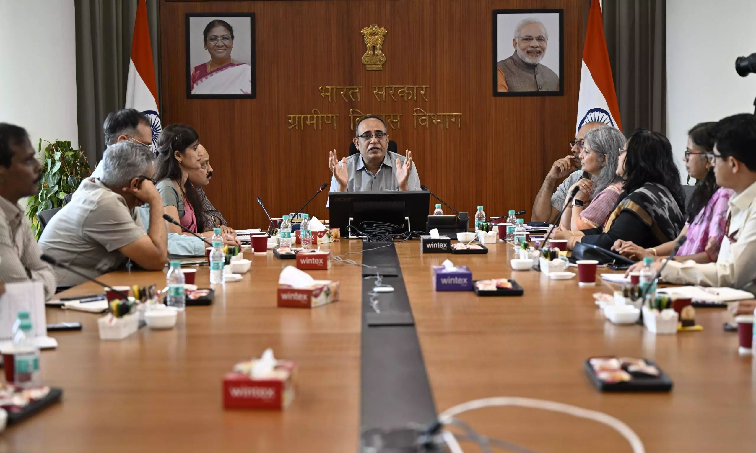 VB-G RAM G Rollout: Centre to Deploy More Than 100 Officers from July 1 VB-G RAM G Rollout: Centre to Deploy More Than 100 Officers from July 1