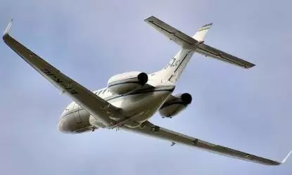 Sena-UBT Split: Rebels Fly to Delhi in Private Jets Sena-UBT Split: Rebels Fly to Delhi in Private Jets
