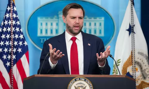 US Vice President Vance Postpones Trip to Switzerland for Iran Talks US Vice President Vance Postpones Trip to Switzerland for Iran Talks