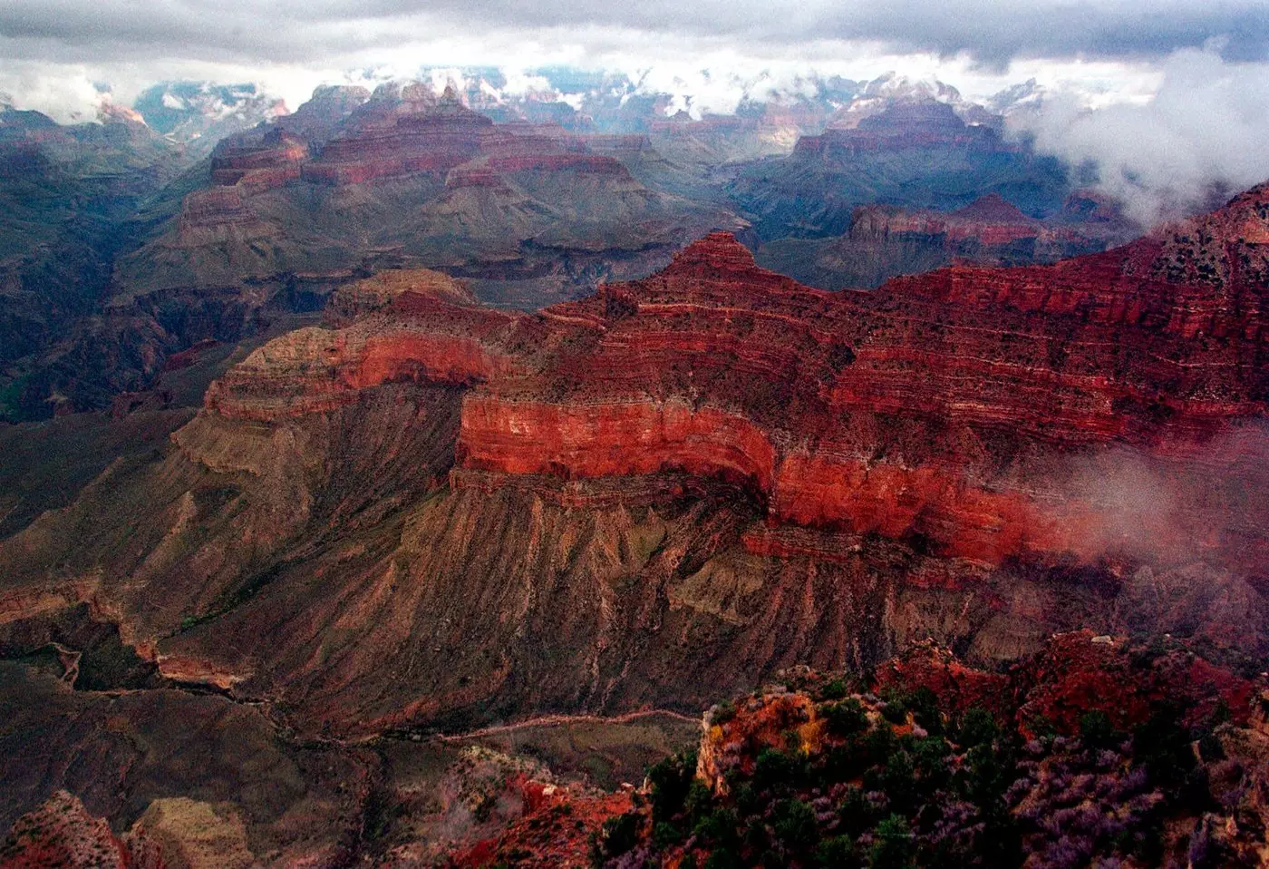 3 Hikers Die At Grand Canyon, Suspected Heat-Related Illness 3 Hikers Die At Grand Canyon, Suspected Heat-Related Illness