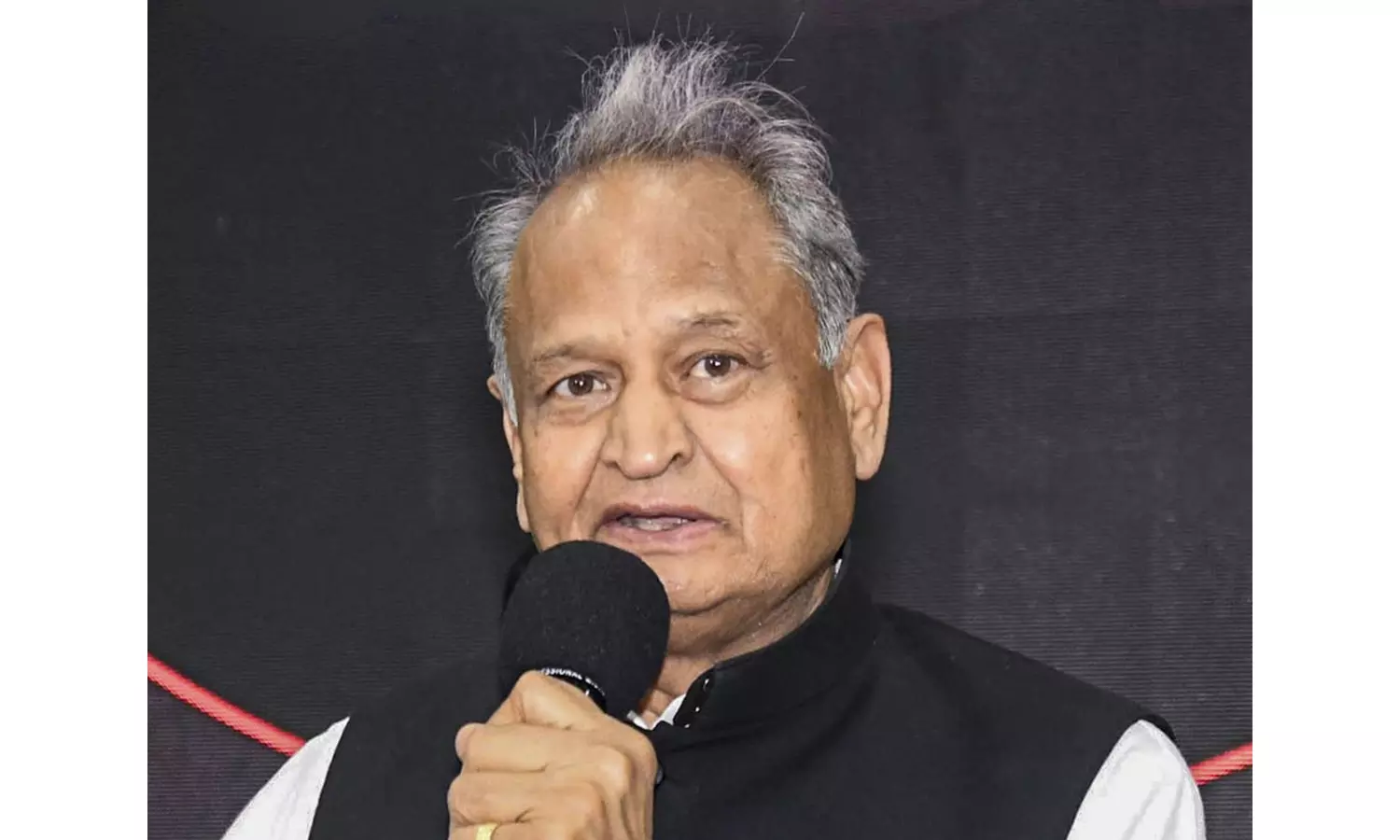 Action on Mosques, Madrasas in Border Districts Meant to Polarise: Gehlot Action on Mosques, Madrasas in Border Districts Meant to Polarise: Gehlot