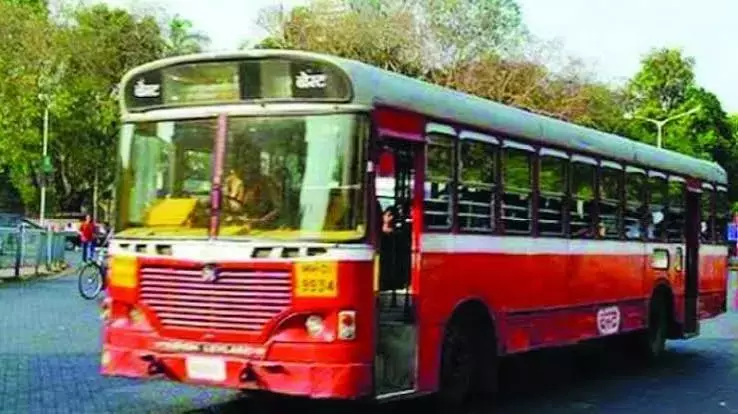 BEST Invokes MESMA, Deploys Special Buses For NEET Amid Strike BEST Invokes MESMA, Deploys Special Buses For NEET Amid Strike