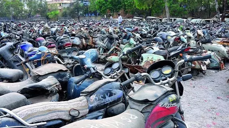 100 Vehicles Seized In TG Anti-Overloading Drive 100 Vehicles Seized In TG Anti-Overloading Drive